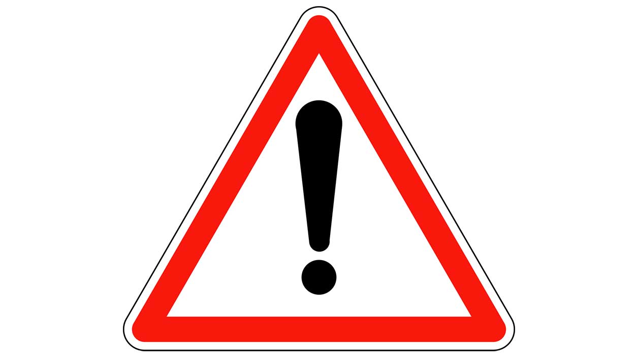 Top 5 bonne pratique conduire en hiver panneau danger