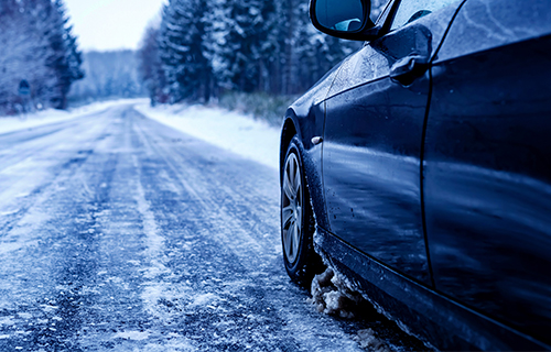 Proteger sa voiture du froid l hiver, pneus
