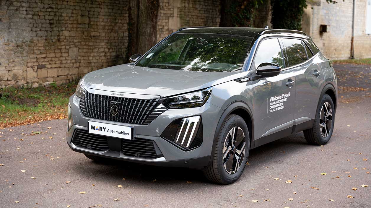 Voiture électrifiée Peugeot 2008