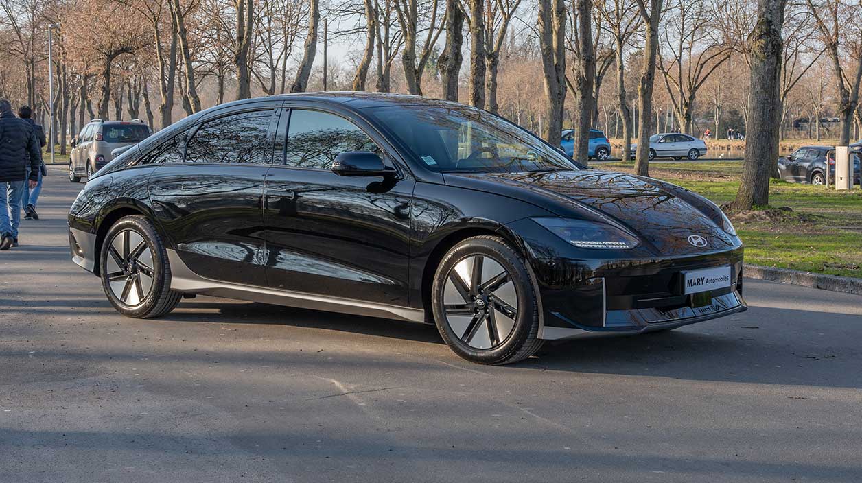 Hyundai Ioniq 6 voiture électrifiée 