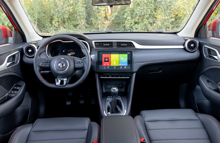 MG ZS intérieur