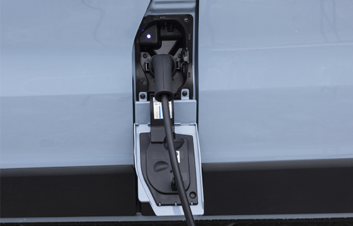 Chargeur Trafic Van E-Tech