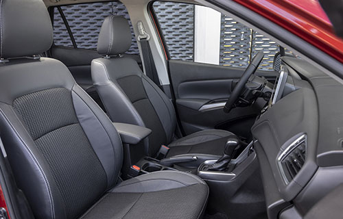 Design intérieur SuzukiVitara Hybrid