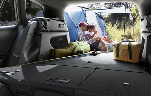 Design intérieur Suzuki Swace Hybrid