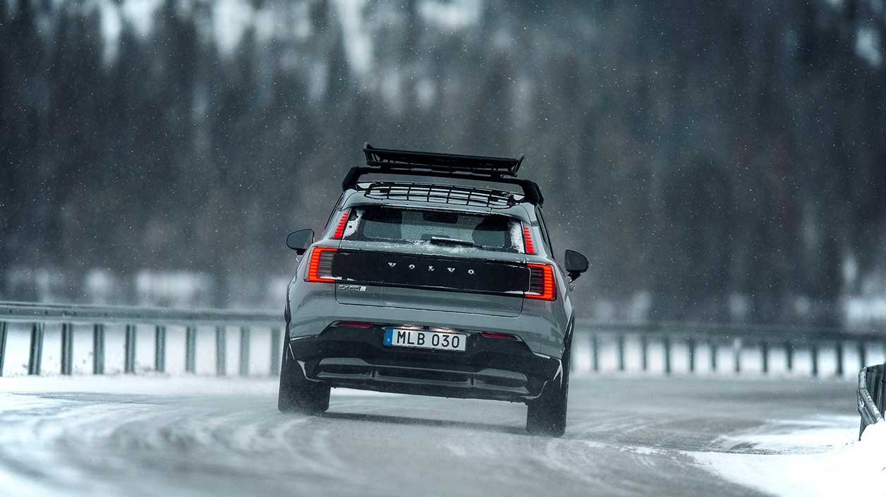 ex30 cross country vue du coffre