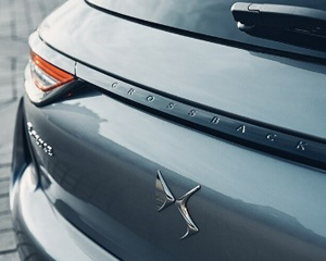 DS 3 CROSSBACK Louvre