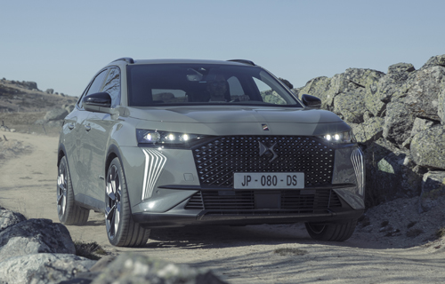 DS 7 E-TENSE