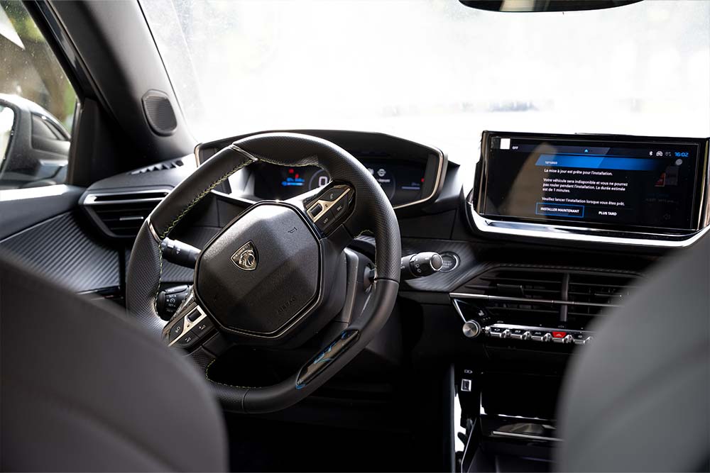 interieur peugeot 2008