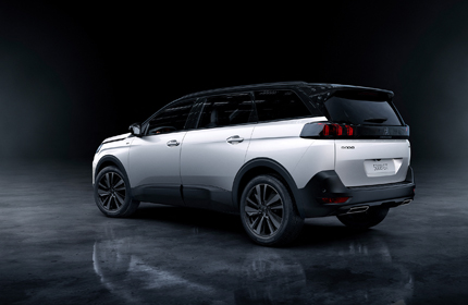 Peugeot 5008 Option Black Pack