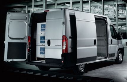 Peugeot Boxer design